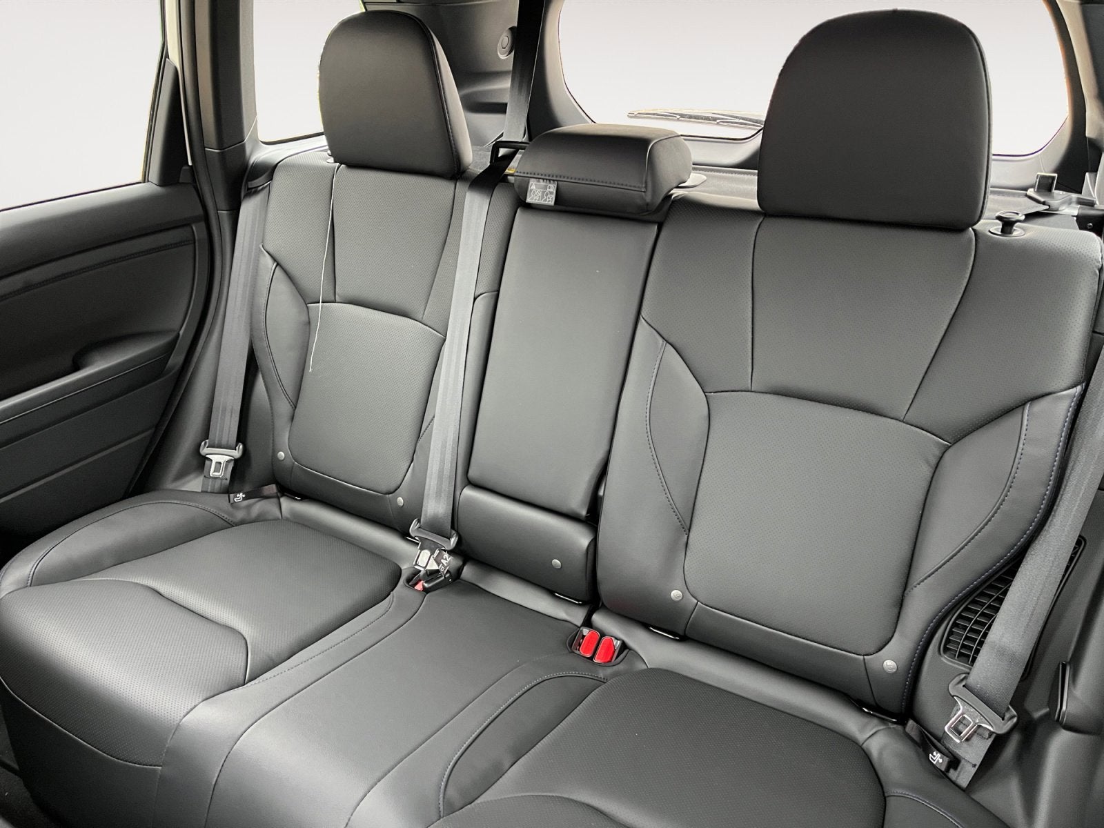 2025 Subaru FORESTER Limited Hybrid