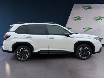 2025 Subaru FORESTER Limited Hybrid