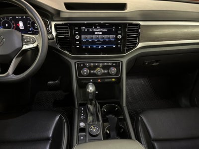 2022 Volkswagen Atlas 3.6L V6 SE w/Technology