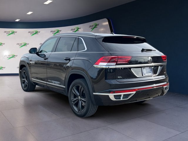 2022 Volkswagen Atlas Cross Sport 2.0T SEL R-Line