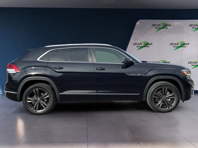 2022 Volkswagen Atlas Cross Sport 2.0T SEL R-Line