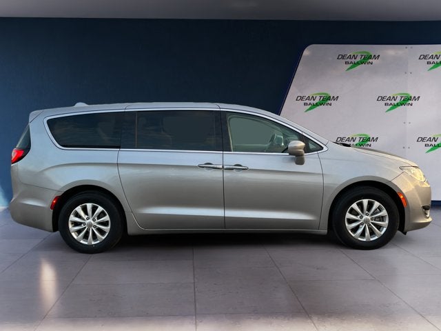 2019 Chrysler Pacifica Touring Plus