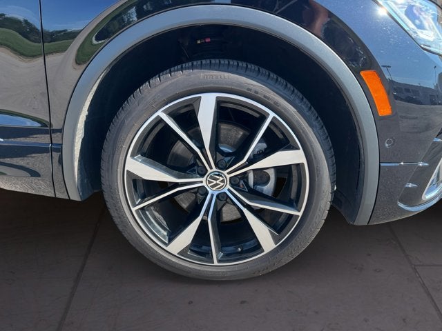 2024 Volkswagen Tiguan SEL R-Line