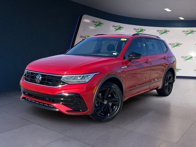 2024 Volkswagen Tiguan SE R-Line Black