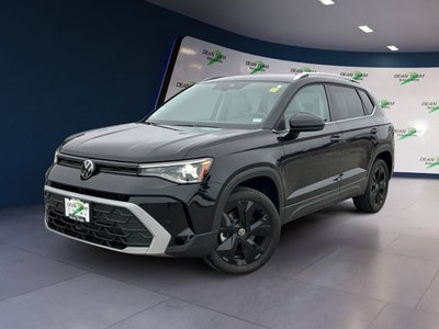 2025 Volkswagen Taos SE