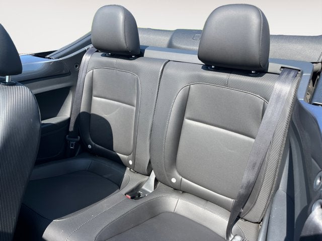 2013 Volkswagen Beetle Convertible 2.0L TDI