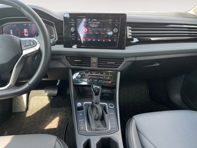 2025 Volkswagen Jetta SEL