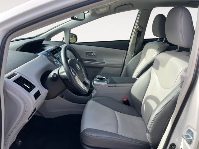 2017 Toyota Prius v Two