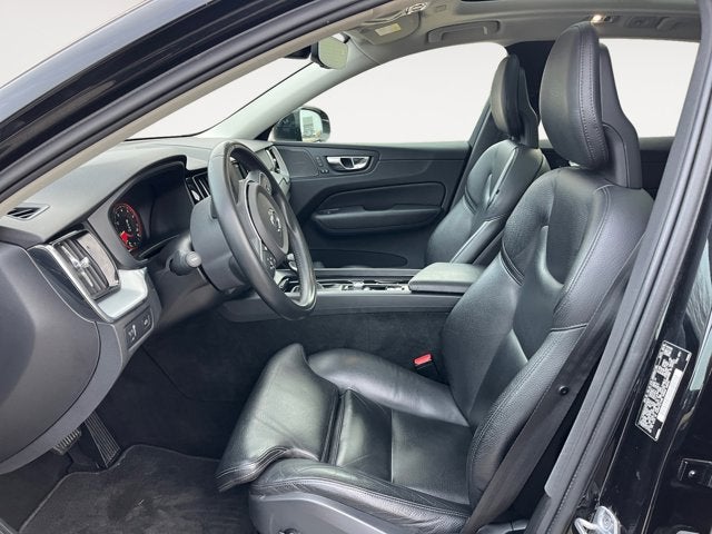 2019 Volvo XC60 Momentum
